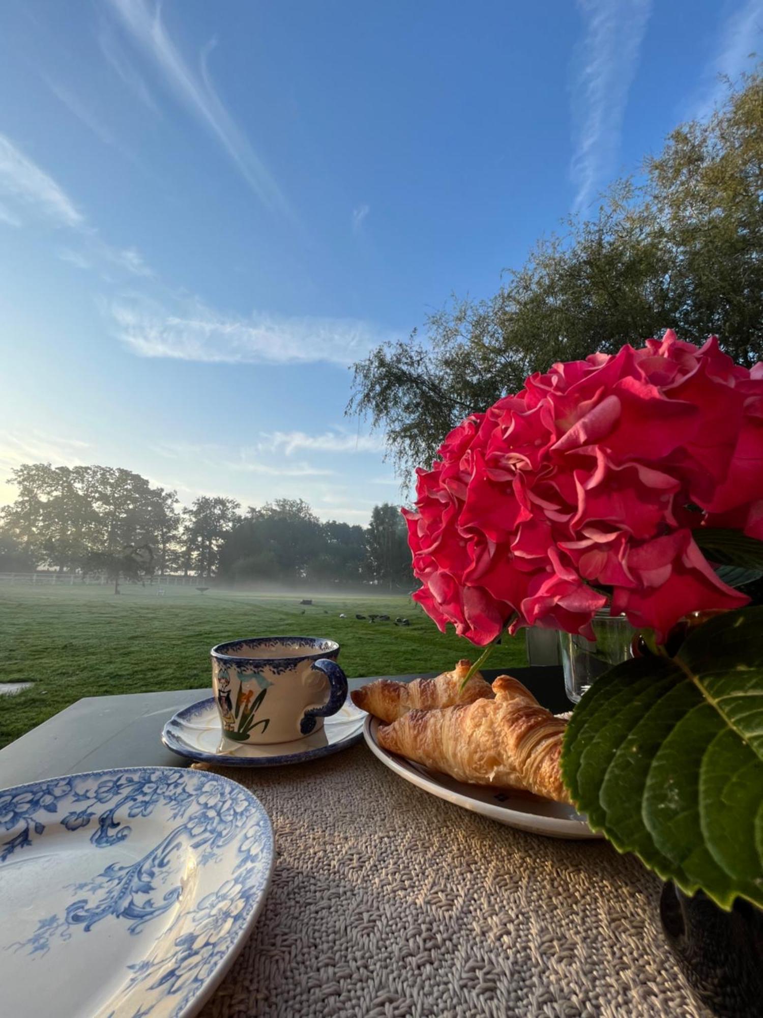 Le Manoir De La Campagne Hotel Yebleron Luaran gambar